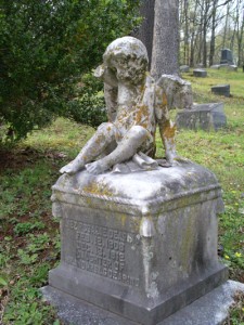 forest hills cemetery - chattanooga, tennessee Monument at Forest Hills Cemetery - Chattanooga, Tennessee