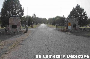 001 South_Park_Cemetery_Gate South Park Cemetery Roswell New Mexico