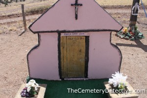 Road Side Memorial New Mexico Building