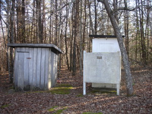 Walling Cemetery Outhouse