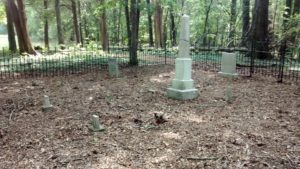 Hunt Cemetery - Fenced in area.